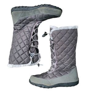 Magellan Womens Sz 6 Winter Snow Boots  Gray Faux Fur Lined